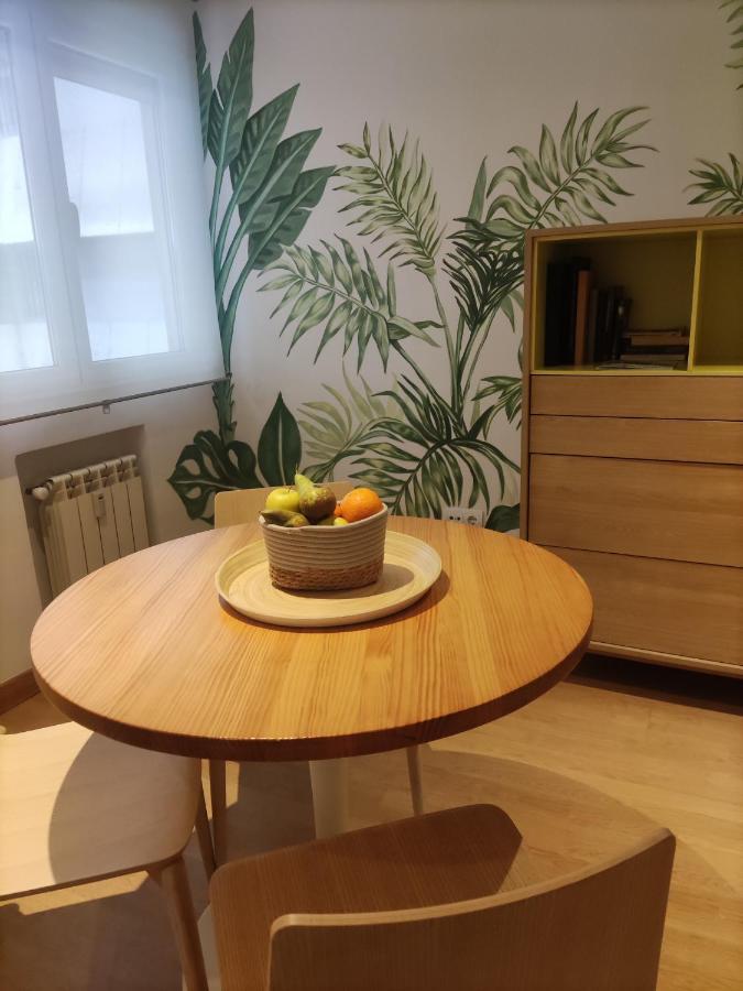 Leon Riverside Flat Екстериор снимка